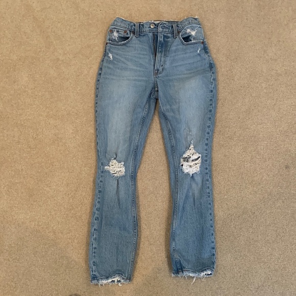 Abercrombie & Fitch Denim - Abercrombie the mom high rise jeans size 25